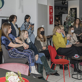Презентация Calligaris в студии кухни Dolce Vita Презентация Calligaris в студии кухни Dolce Vita